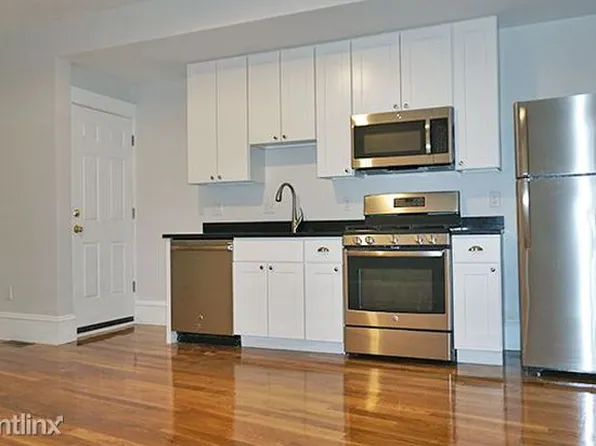 357 Prospect St #1, Cambridge, MA 02139