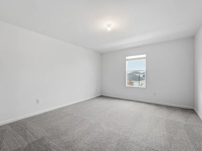 10485 NW Suncrest Loop — Photo 8