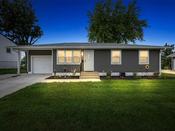 720 Owen St NW, Cedar Rapids, IA 52405