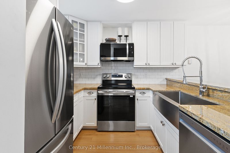 The Blue Mountains Townhouse for rent - 3 Bedrooms — photo 9