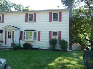69 Brookdale St #R, Cumberland, RI 02864