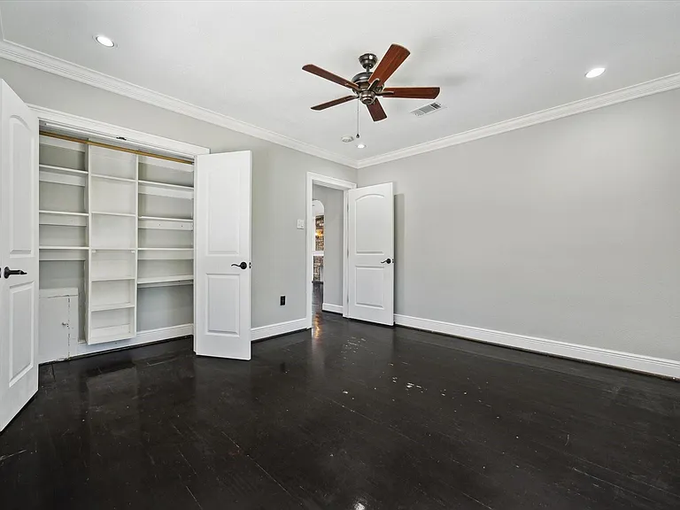 2912 Cetti St — Photo 14