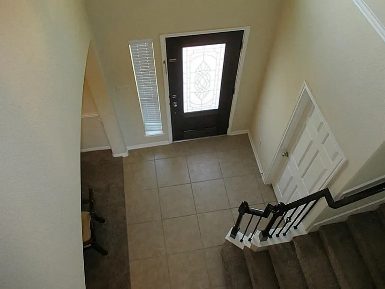19419 Bronte Springs Ct — Photo 5