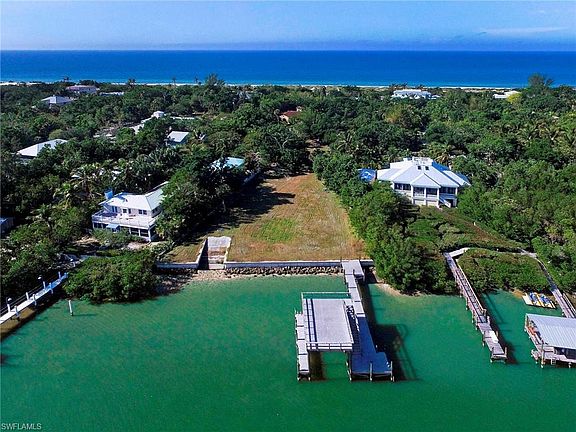 3rd image of 16151 Captiva Dr