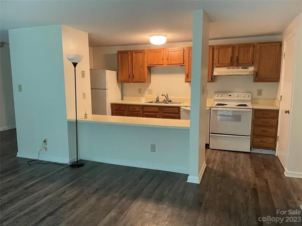 9401 Old Concord Rd APT F, Charlotte, NC 28213