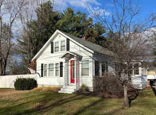 39 New Rochester Rd, Dover, NH 03820