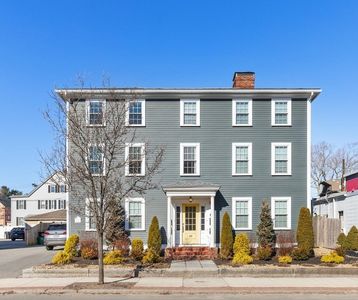 98 Bridge St #4, Salem, MA, 01970