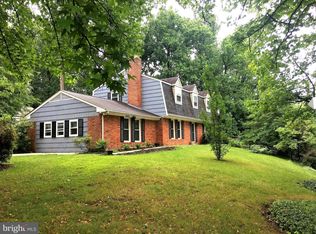 6607 Alexis Dr, Bowie, MD 20720