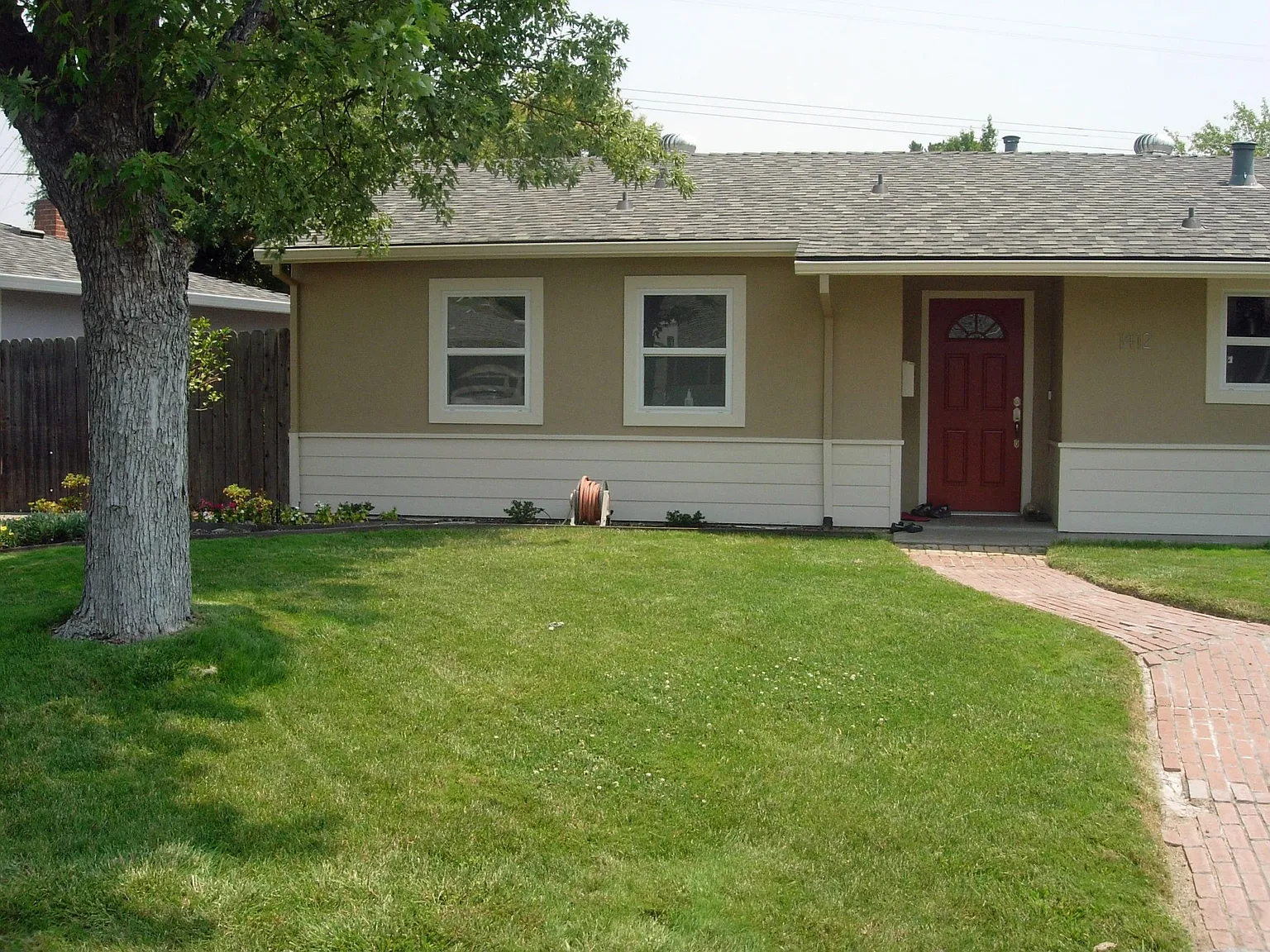 1412 Glenwood Rd photo 1
