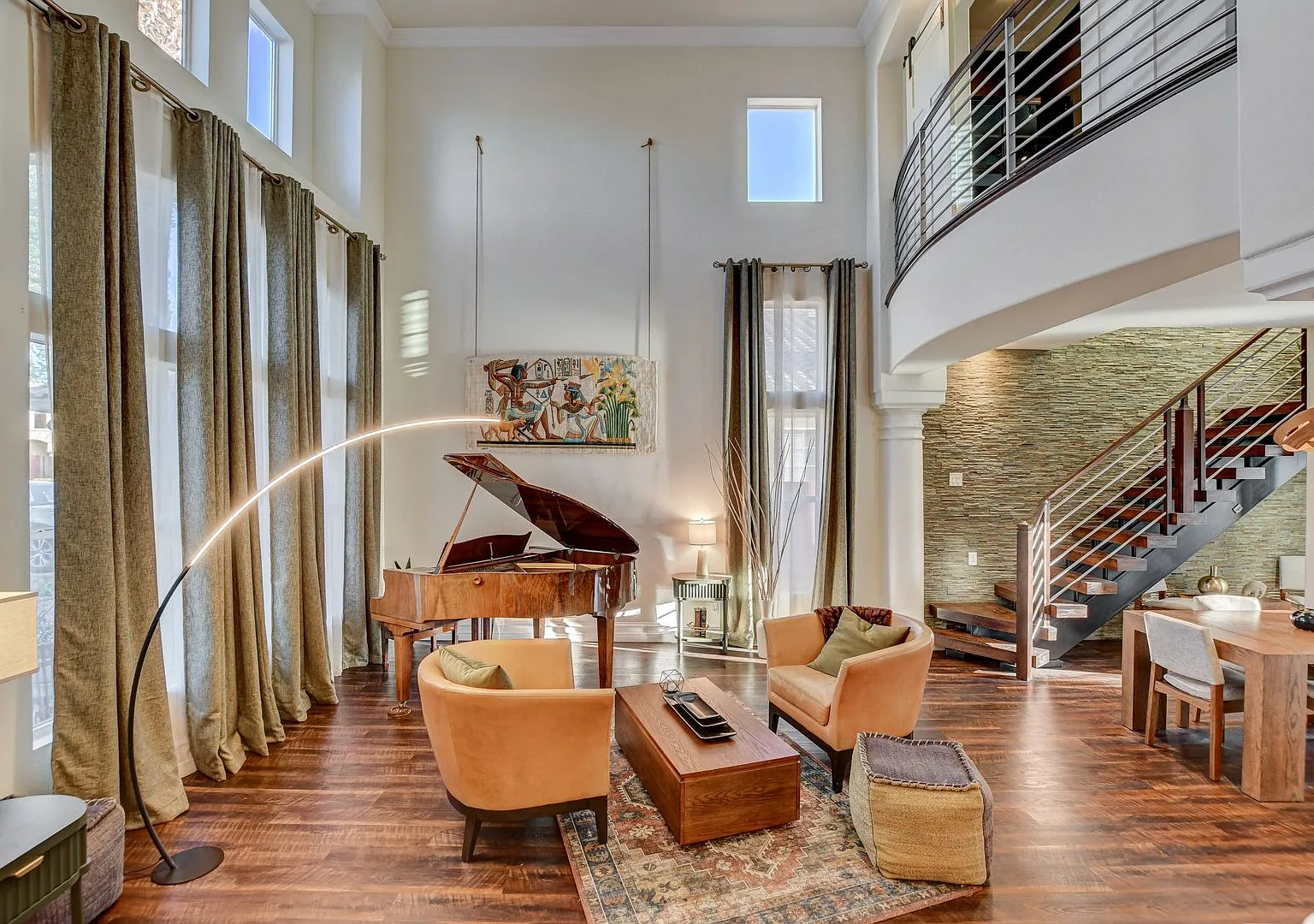 Move-In Ready Luxury — Photo 4