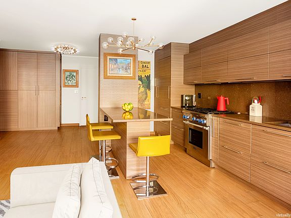3rd image of 420 E 55th St APT 5E