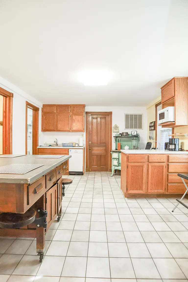 2101 N Clifton Ave #G photo 1
