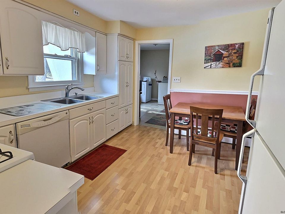 123 ELM Avenue, Delmar, NY 12054 Zillow