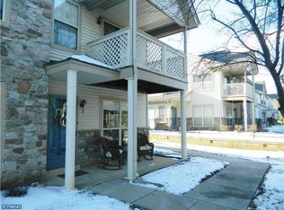 2209 Foxmeadow Dr BUILDING 22, Royersford, PA 19468