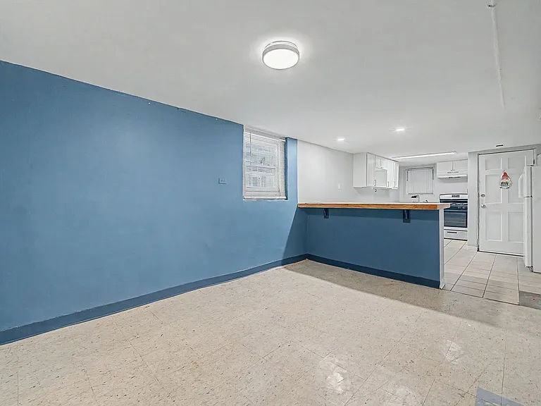 2208 N Kostner Ave #1 — Photo 4