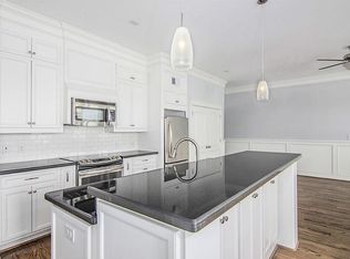 2802 Morrison St UNIT 303, Houston, TX 77009