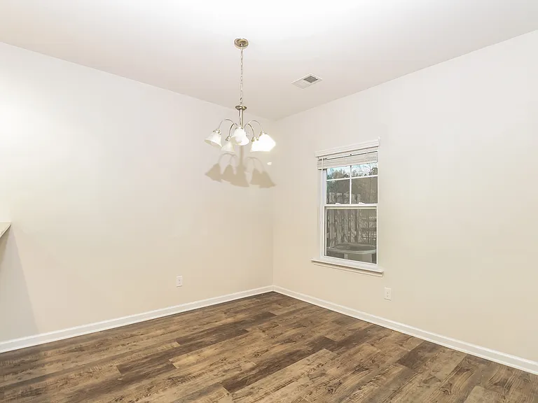 2944 Old Field Rd — Photo 5