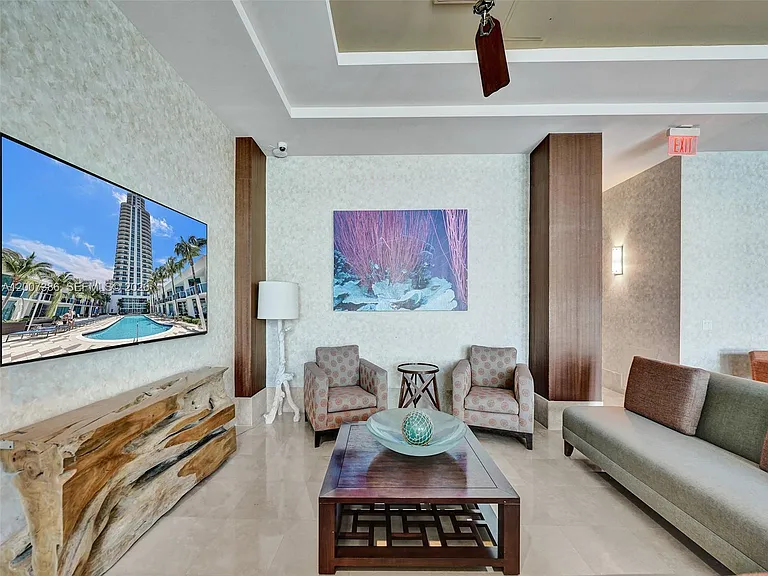 1945 S Ocean Dr #2101 — Photo 36