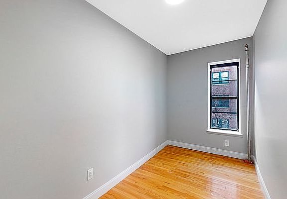 5th image of 280 Lenox Ave #4
