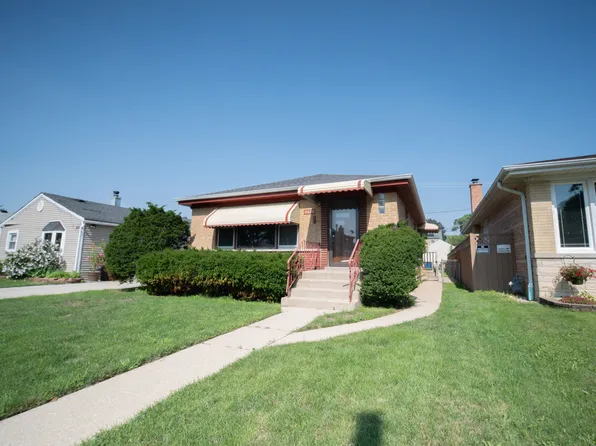 3039 Sarah St, Franklin Park, IL 60131