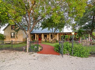 303 Fm 1621, Comfort, TX 78013