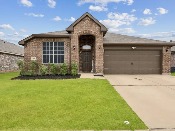 417 Brasenose St, Crowley, TX 76036