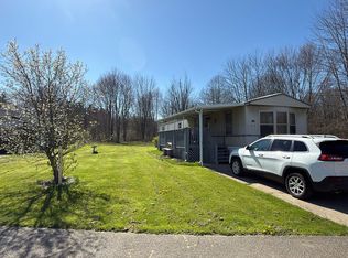 4668 Herner County Line Rd, Southington, OH 44470