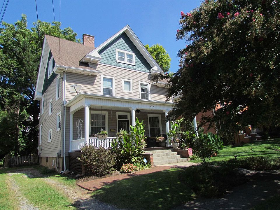 1st image of 609 Allison Ave SW