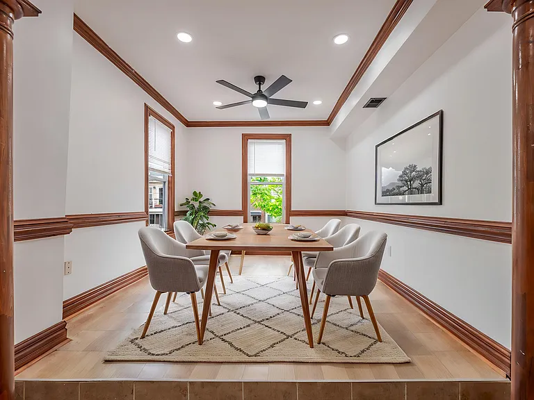 1339 Oak St NW #A — Photo 3