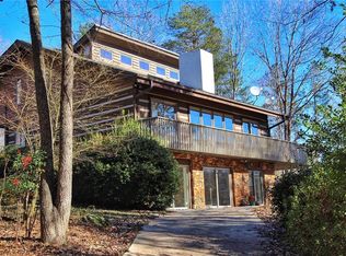 130 Hemlock House Ln, Westminster, SC 29693