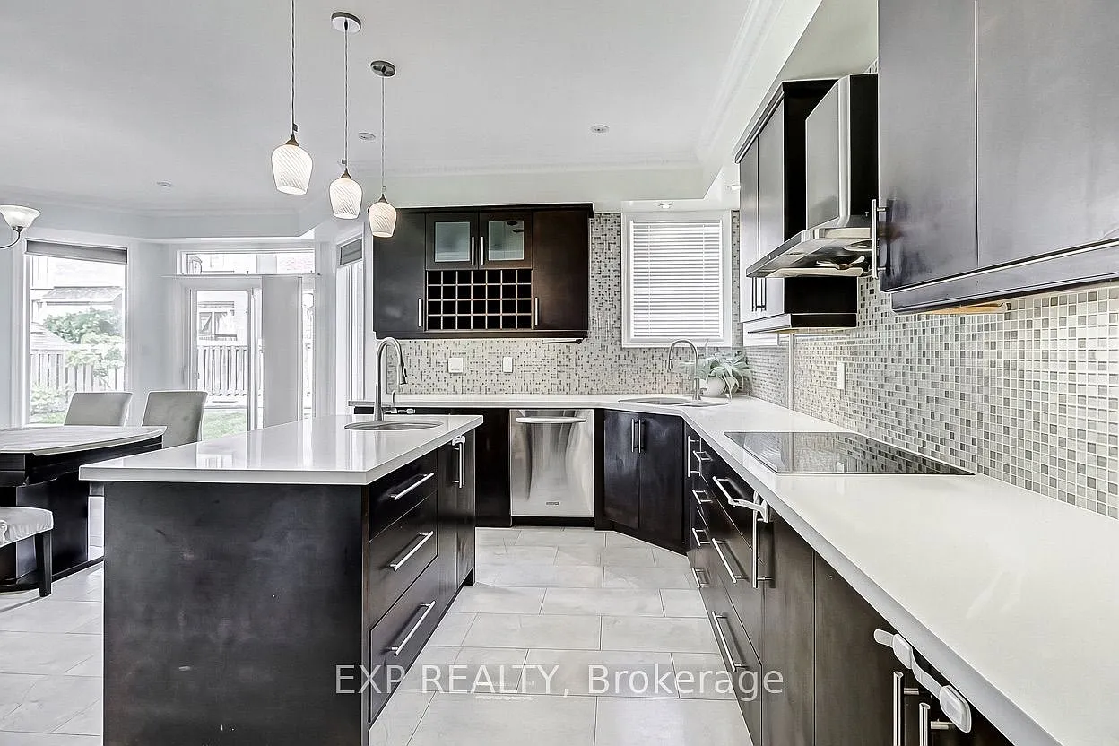 4 bed, $4,200 — Photo 3