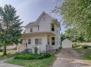 319 9th Ave, New Glarus, WI 53574