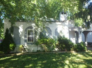 2007 S May Ave, Muncie, IN 47302