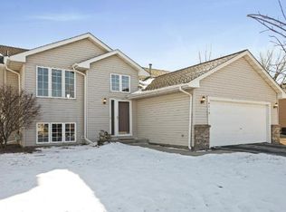 6219 W 140th St, Savage, MN 55378