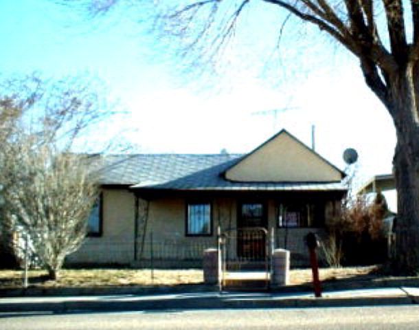 1st image of 1318 E 1st St