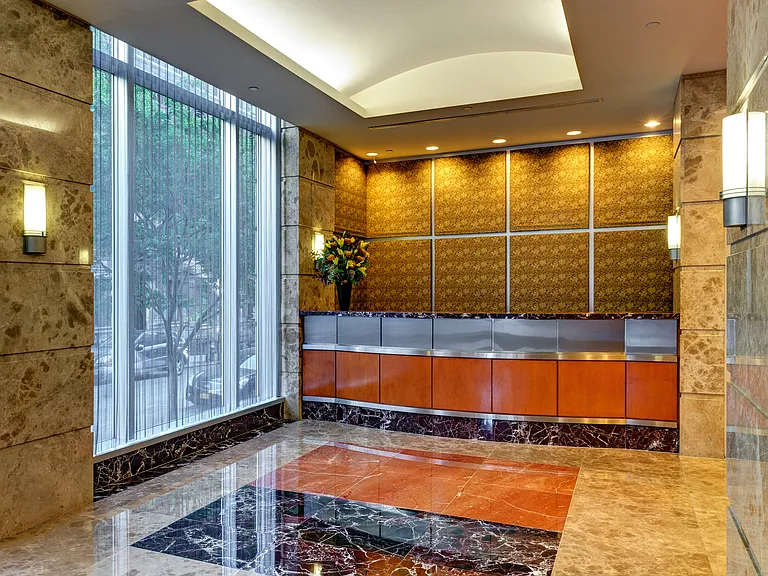 1501 Lexington Ave #8G — Photo 7