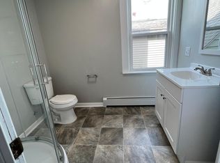 349 W 8th St, Erie, PA 16502