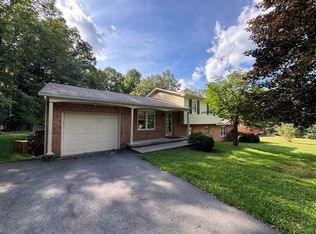 158 Little Creek Hollow Rd, Rainelle, WV 25962