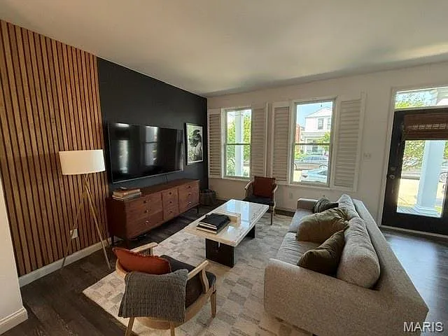 3409 Sublette St — Photo 14
