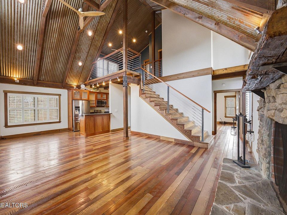 10th image of this home