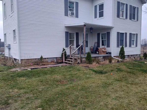 8789 Fowlerville Rd, Fowlerville, MI 48836