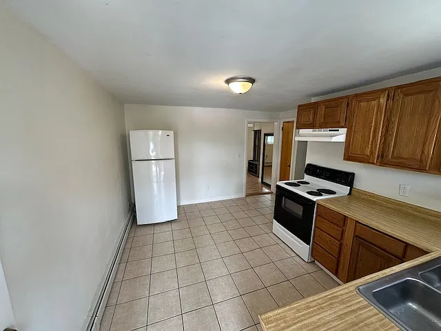 14 Roebuck Ave #2 — Photo 3