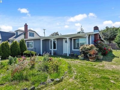 1109 Salmon Ave, Coos Bay, OR, 97420