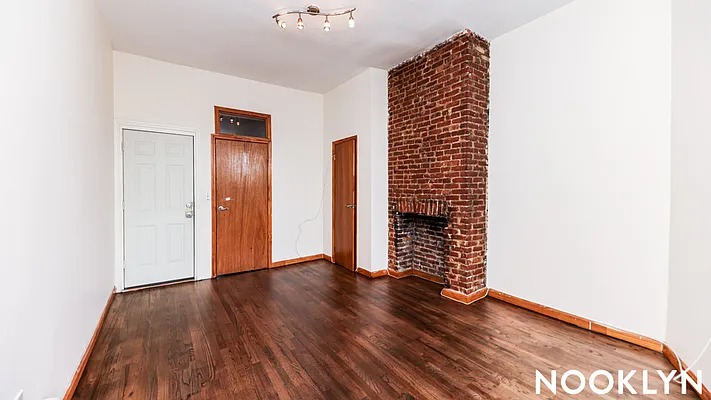 Rented by Nooklyn NYC LLC | media 6