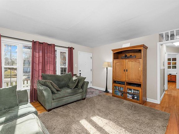4th image of 6401 Hurstgreen Ln