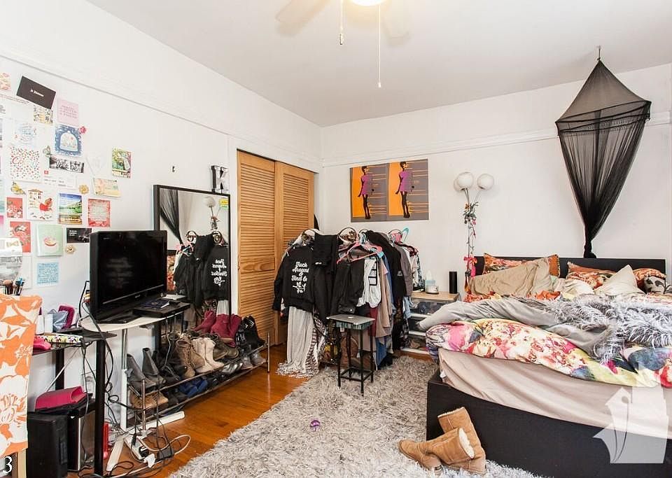1st image of 683 W Wrightwood Ave #524