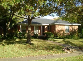 11602 Sasanqua Ln, Dallas, TX 75218