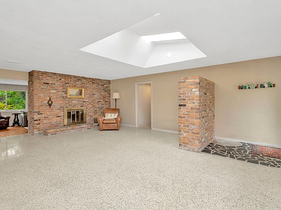 Foyer and sitting room