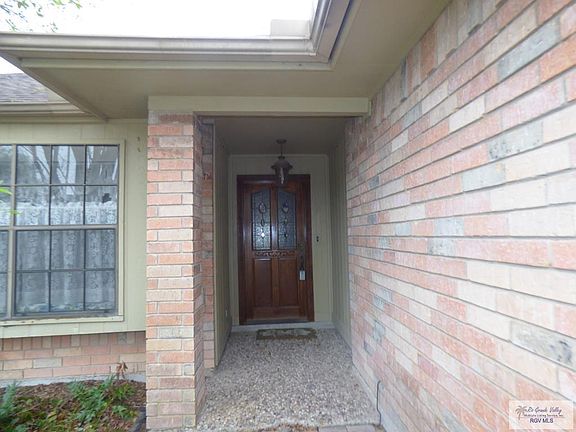3rd image of 2229 W Arbor St
