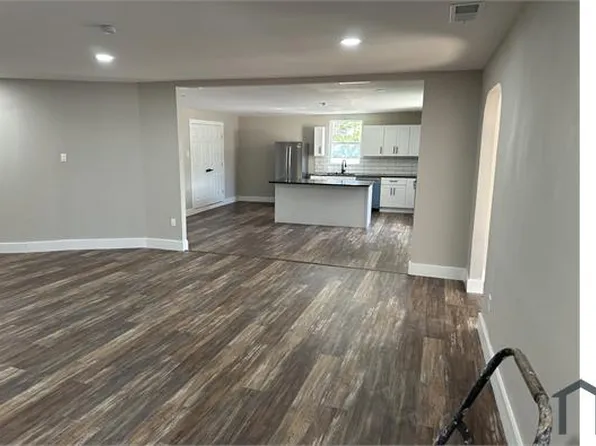 6705 Jackson Dr #A, Terrell, TX 75161